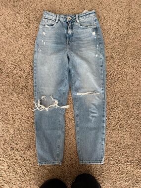 Zara Light Blue Ripped High waisted Jeans